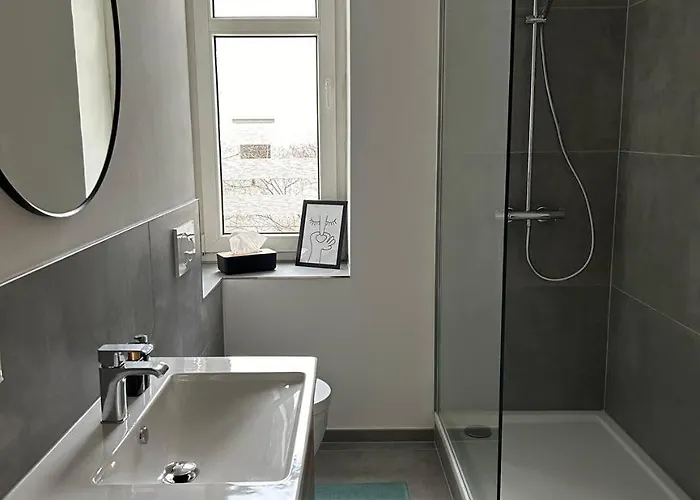 Modernes - Alt-west * لبسيا